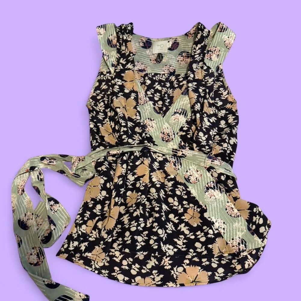 ✨ Anthropologie HD in Paris Starflower Silk Blouse ✨